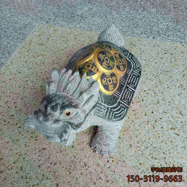 背馱銅錢的龍龜雕塑