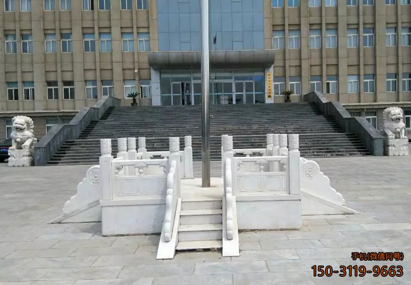 辦公樓升旗臺_漢白玉雕花石雕國旗臺雕塑