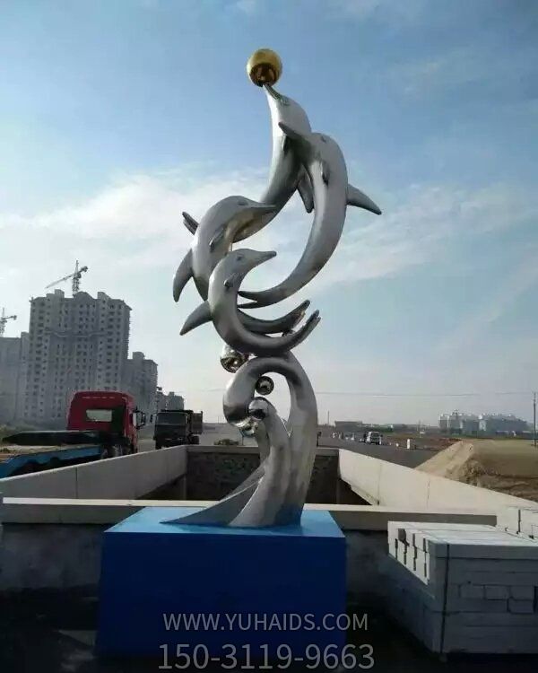 噴泉水景創(chuàng)意不銹鋼海豚戶(hù)外園林?jǐn)[件雕塑