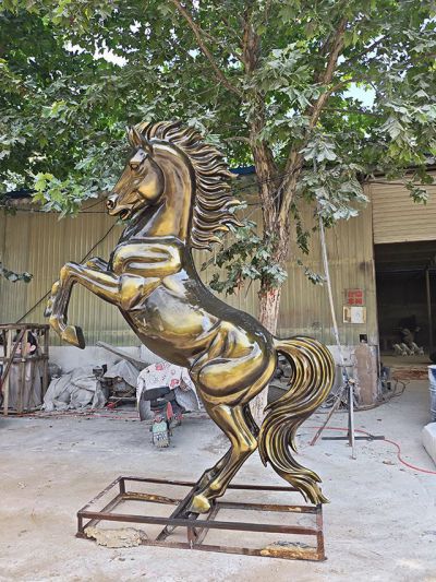 玻璃鋼仿銅馬立馬雕塑