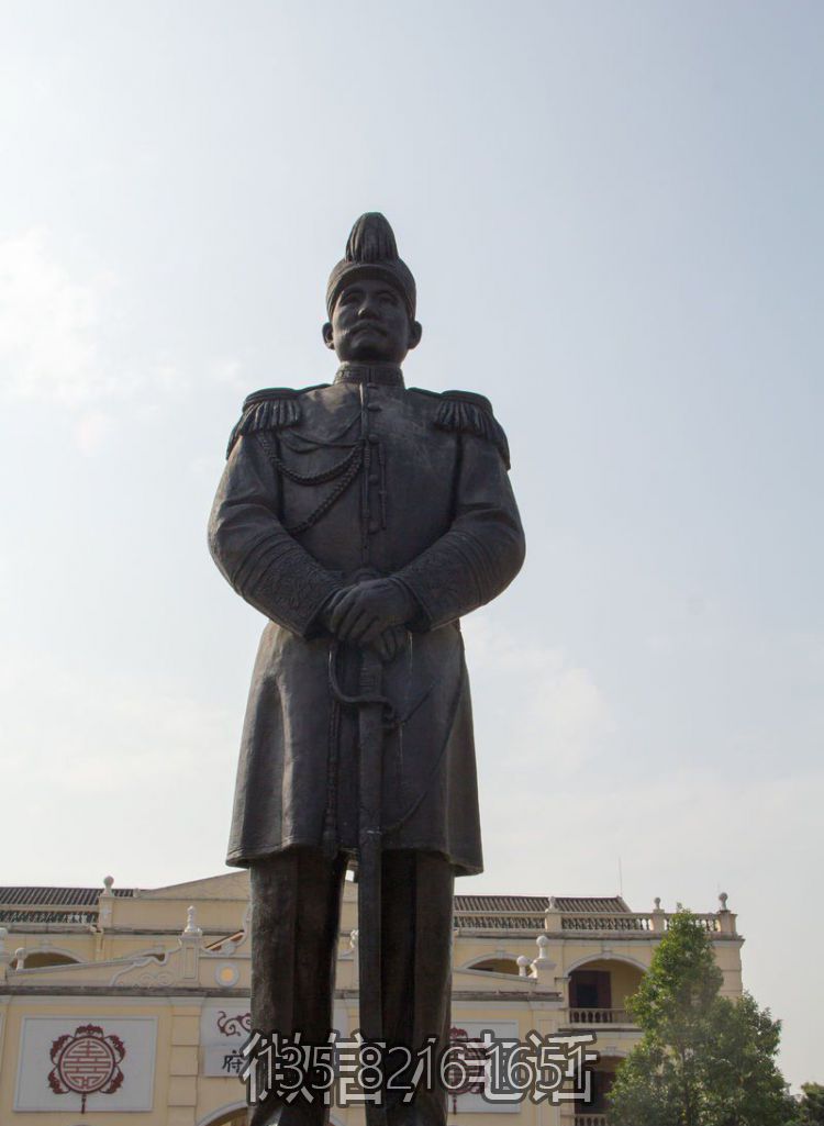 大型戶外商場(chǎng)擺放偉人孫中山青銅雕塑