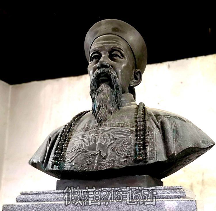 名人景觀玻璃鋼仿銅半身像曾國(guó)藩雕塑