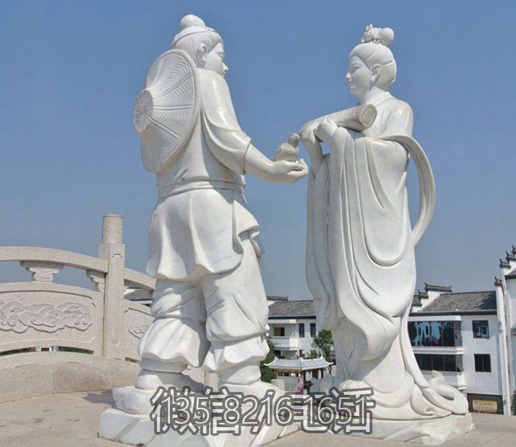 花園廣場擺放漢白玉古代人物牛郎織女石雕雕塑