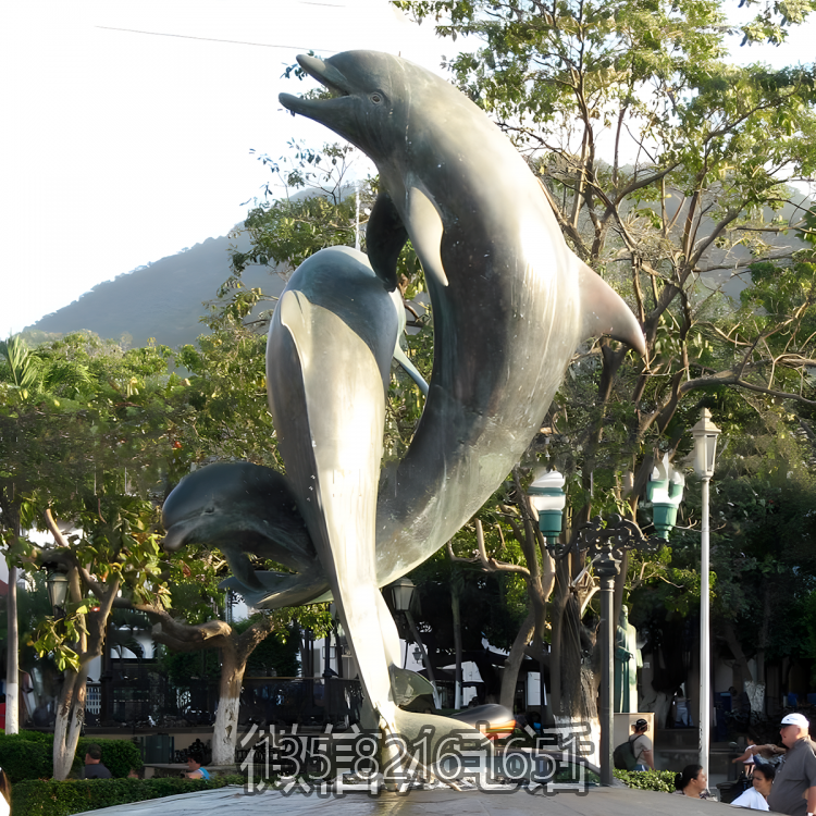 城市廣場玻璃鋼海洋動物海豚雕塑