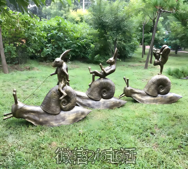景觀園林創(chuàng)意動物裝飾擺件蝸牛玻璃鋼仿銅雕塑