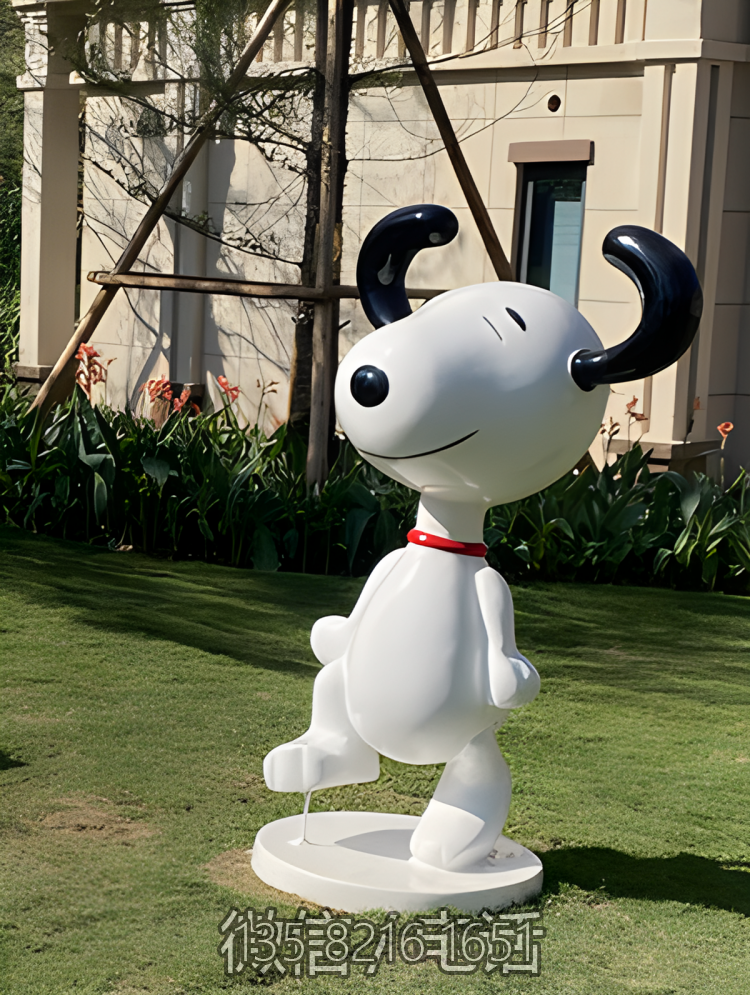 定制玻璃鋼樹脂動物景觀小品Snoopy雕塑戶外園林裝飾品擺件