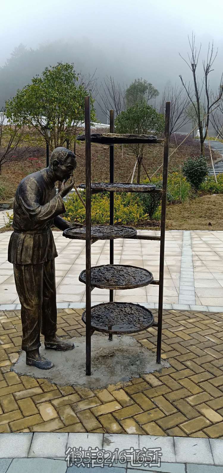 公園廣場玻璃鋼攤青的制茶人物雕塑