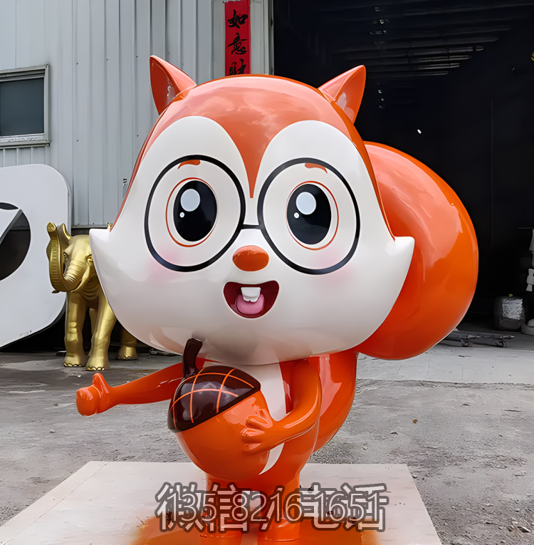商場游樂場創意卡通美陳動物擺件玻璃鋼樹脂松鼠雕塑