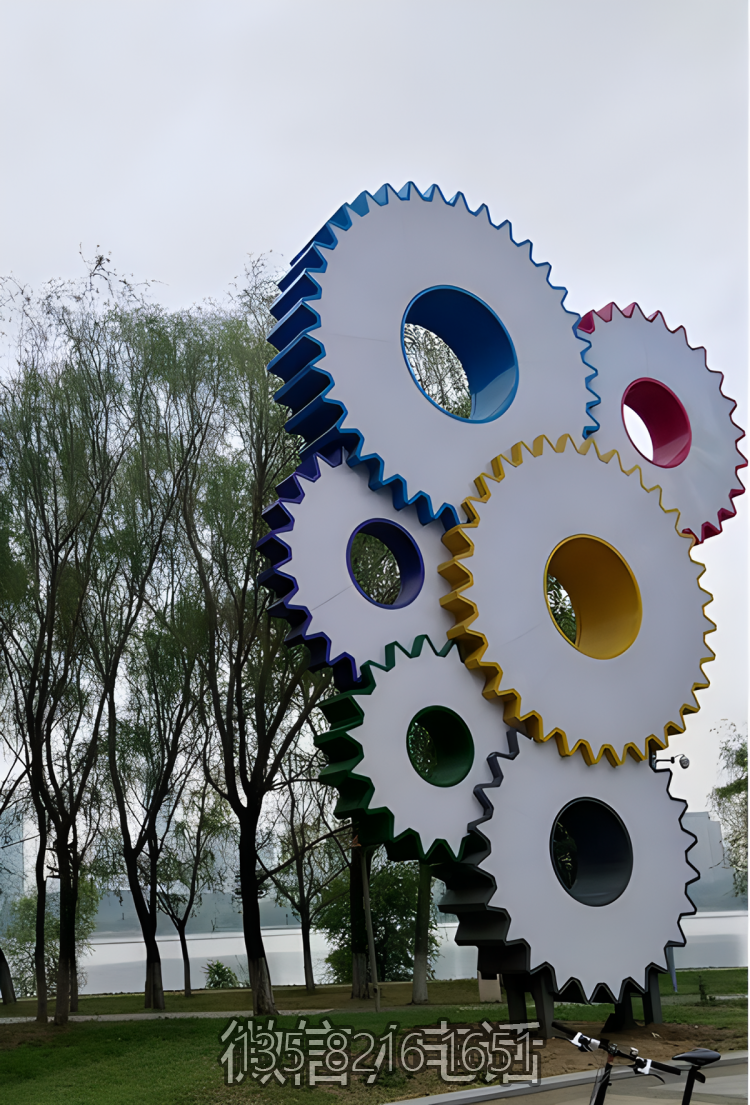 玻璃鋼齒輪造型景觀雕塑