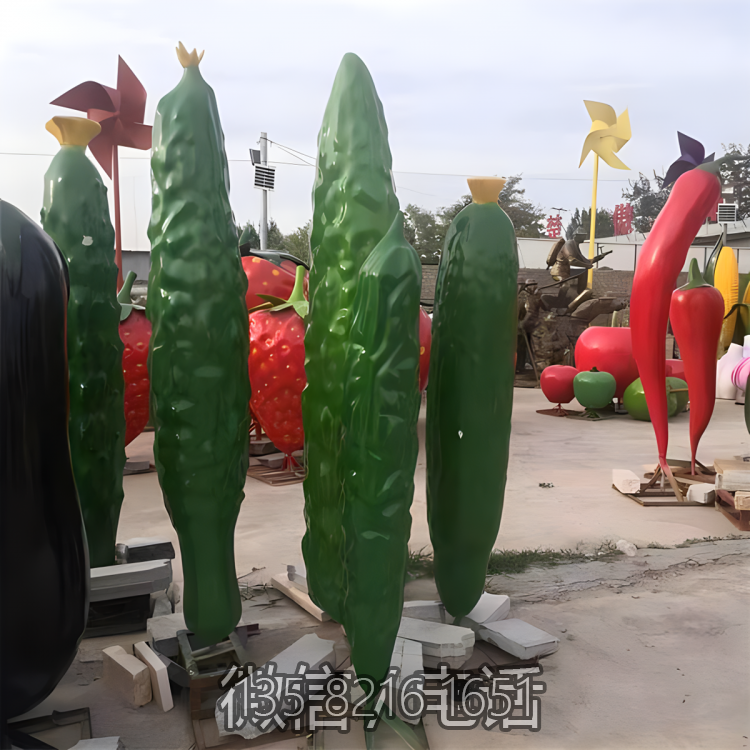 玻璃鋼仿真黃瓜雕塑