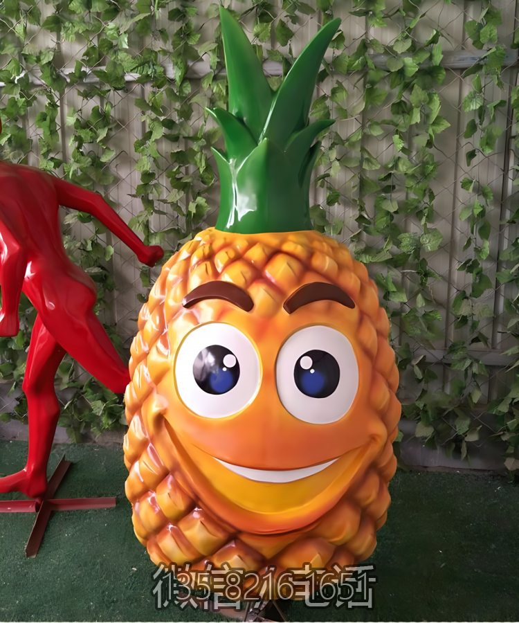 玻璃鋼卡通造型菠蘿雕塑擺件