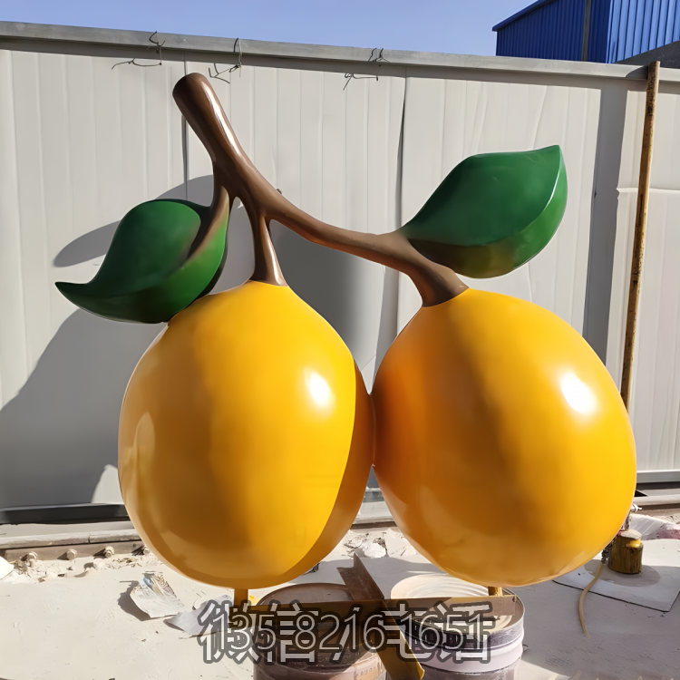 玻璃鋼仿真枇杷雕塑