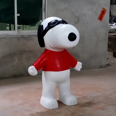 商場園林美陳裝飾擺件玻璃鋼卡通動物Snoopy雕塑