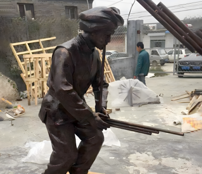 少數民族的樂器和人物街邊銅雕音樂人雕塑