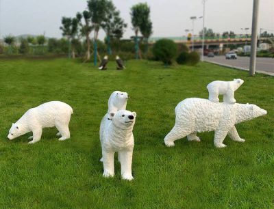 景區草坪景觀小品擺件玻璃鋼定制仿真動物北極熊雕塑