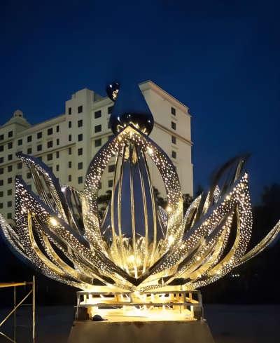 鏤空發光不銹鋼抽象荷花雕塑