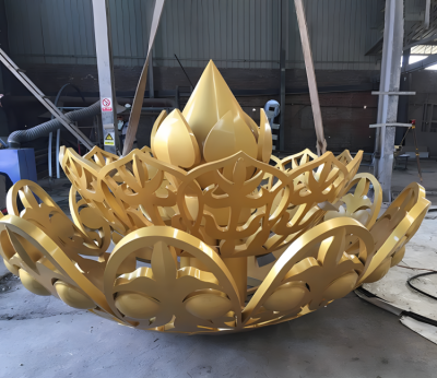 抽象不銹鋼鏤空荷花雕塑